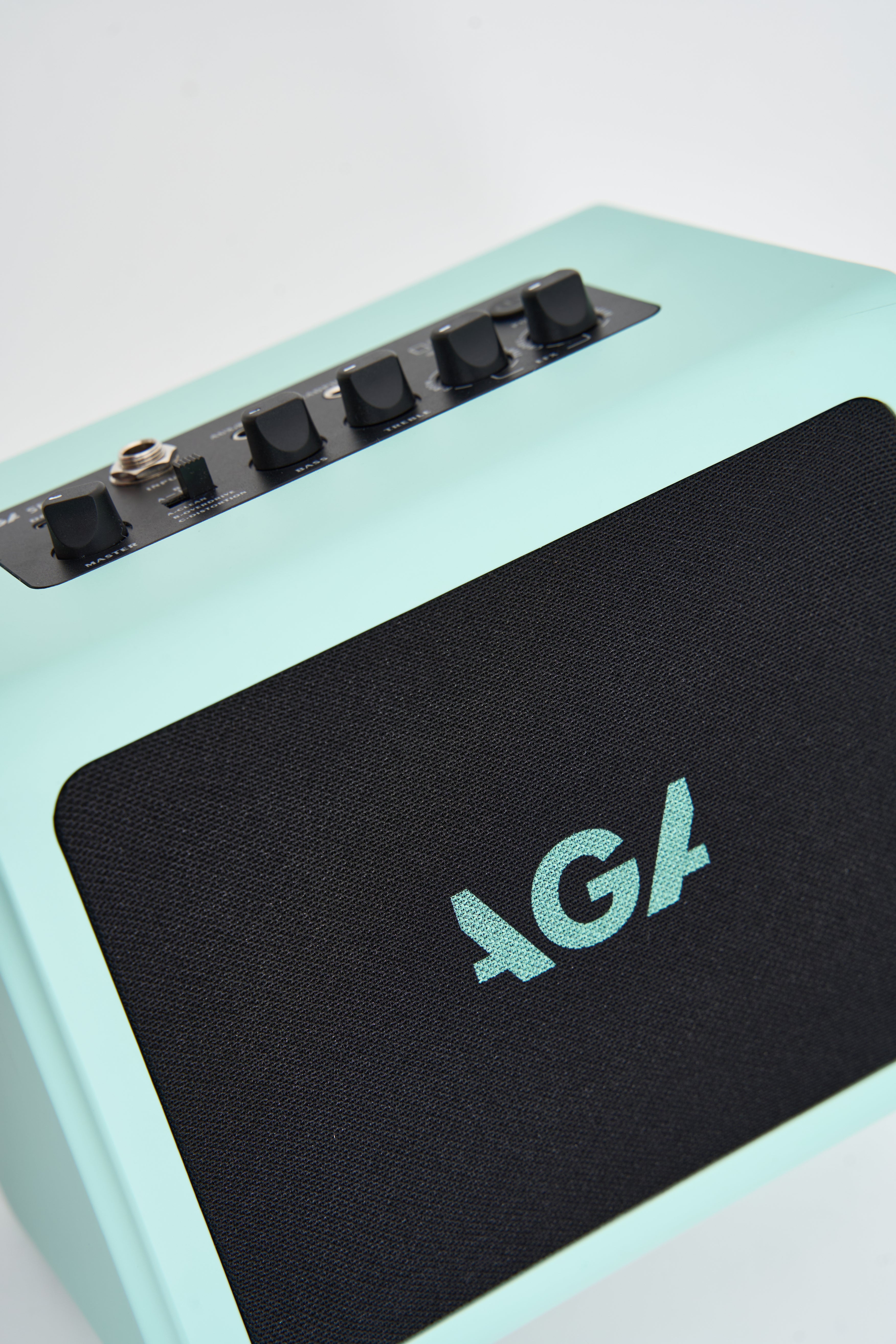 AGA SE Portable Bluetooth Amp ā 6W Rechargeable Mini Speaker with Delay/Reverb Effects, Guitar & AUX Input, Built-in Recording, Type-C Charging, Compatible with PC/Phone/Tablet