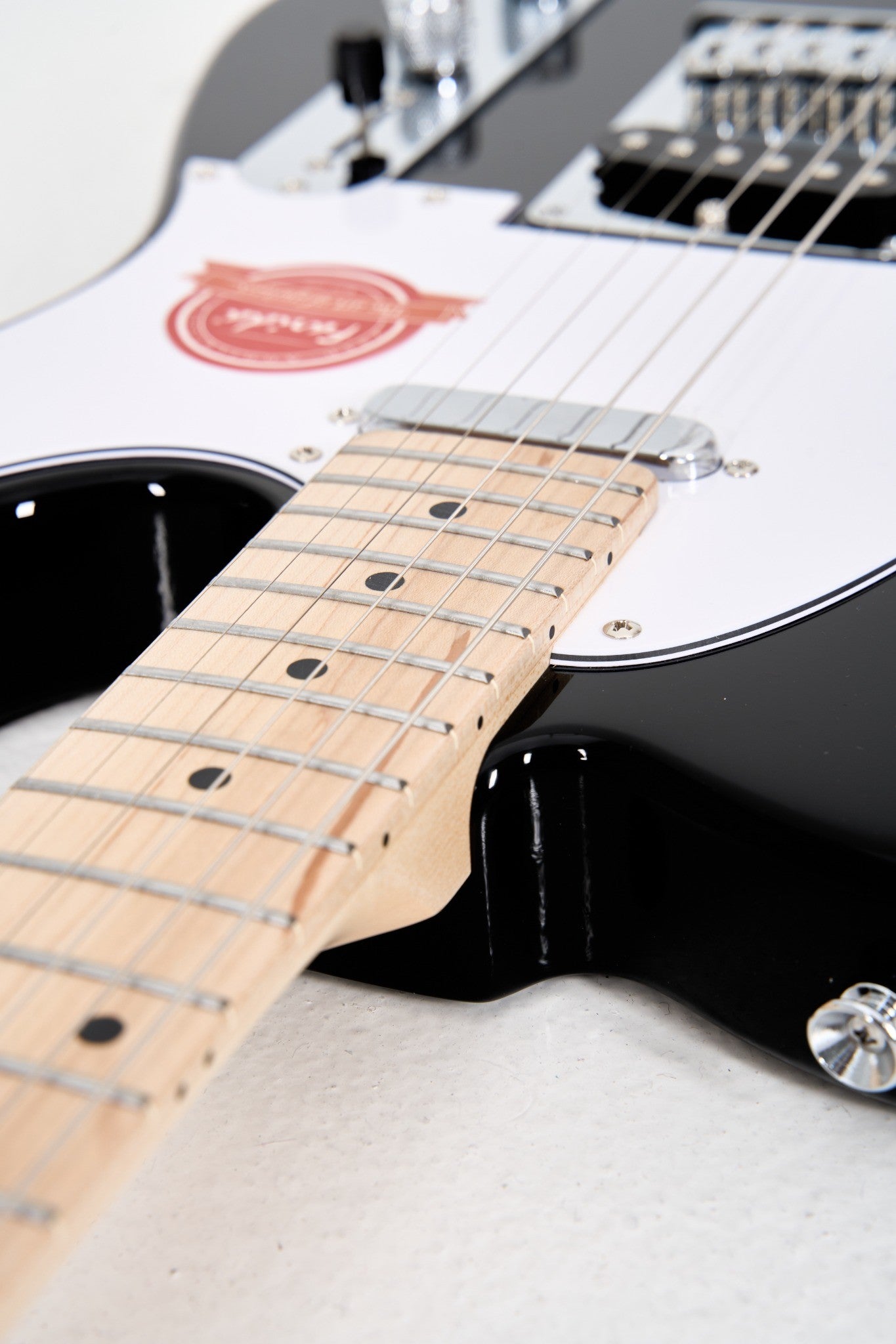 Farida F-2120 TELE Electric Guitar – Classic Telecaster Style with Maple Neck, SOUND-TD1 Pickup, and T1-3 Farida Tuners – 648mm Scale, 22 Frets